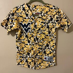WV Champion Shirt - youth small